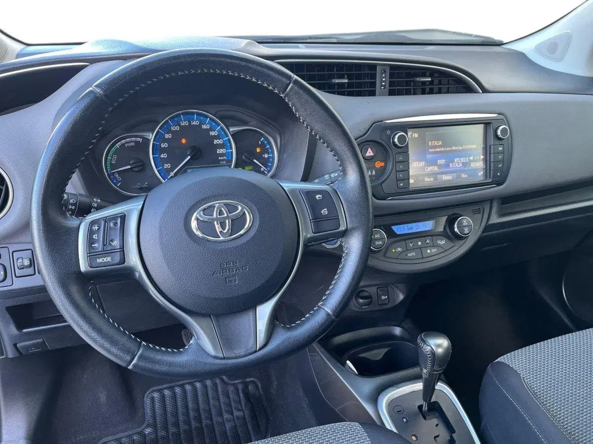 Toyota Yaris usata a Ragusa (8)