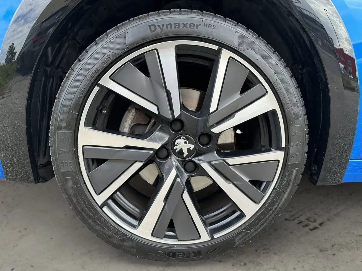 Peugeot 208 usata a Pistoia (15)