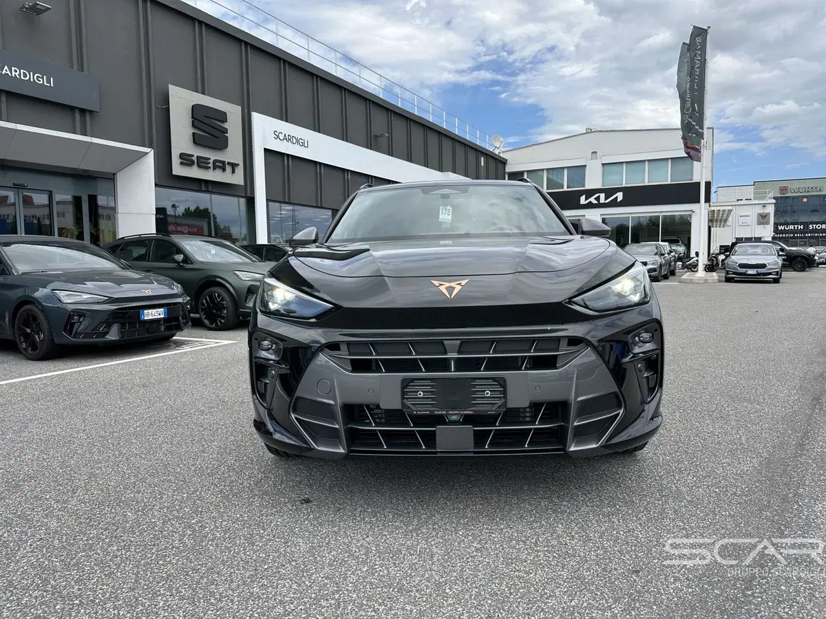 Cupra Terramar nuova a Livorno (2)