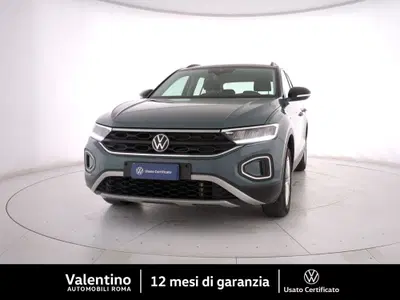 Volkswagen T-Roc 1.5 tsi Life dsg del 2023 usata a Roma