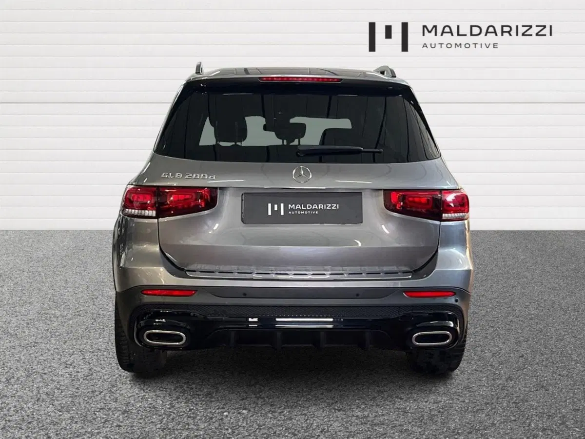 Mercedes-Benz GLB usata a Bari (3)