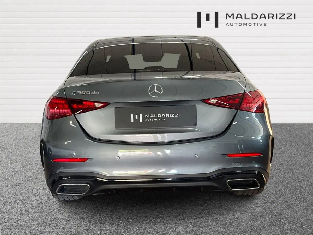 Mercedes-Benz Classe C usata a Bari (3)