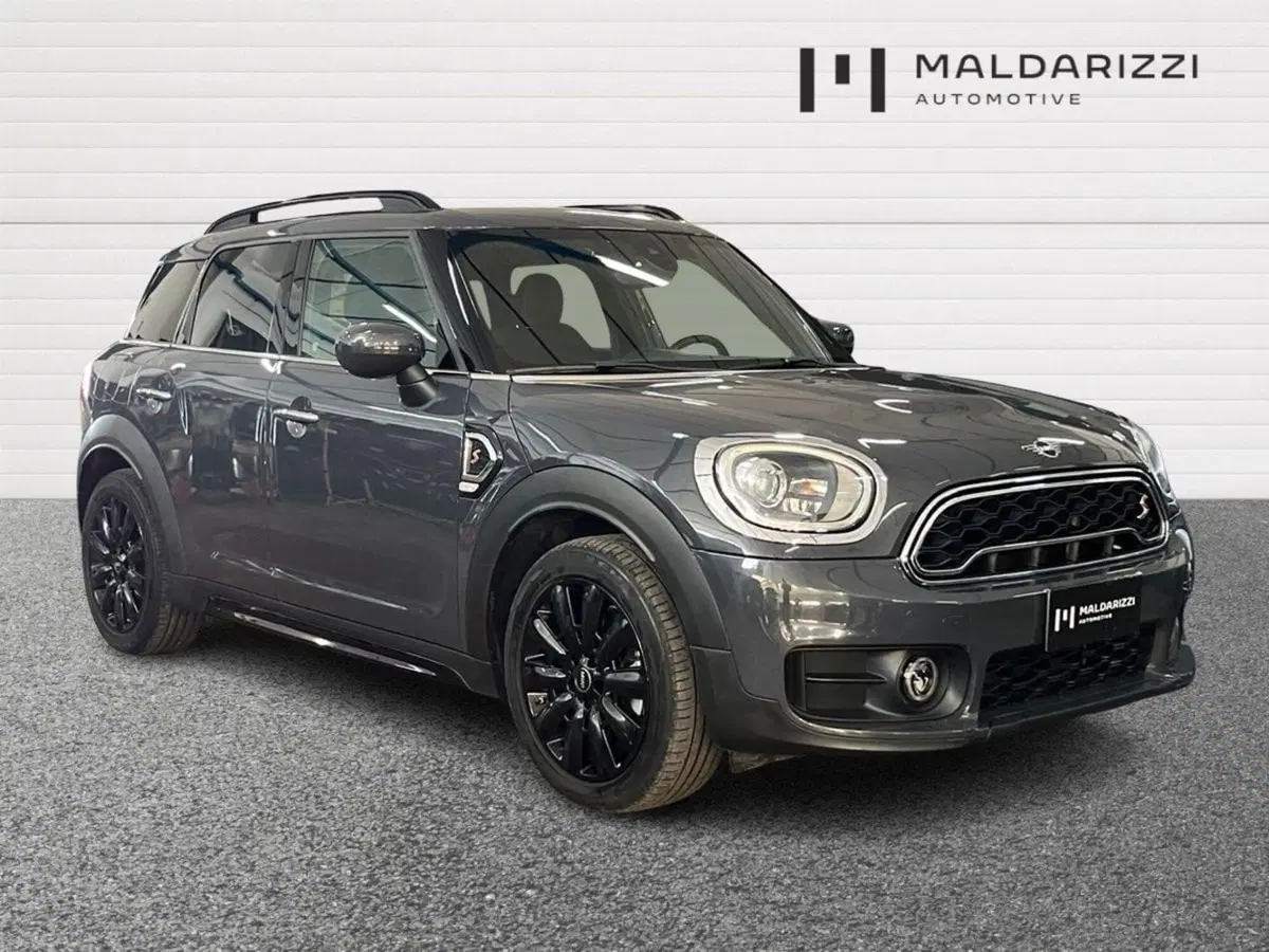 MINI Mini Countryman usata a Bari