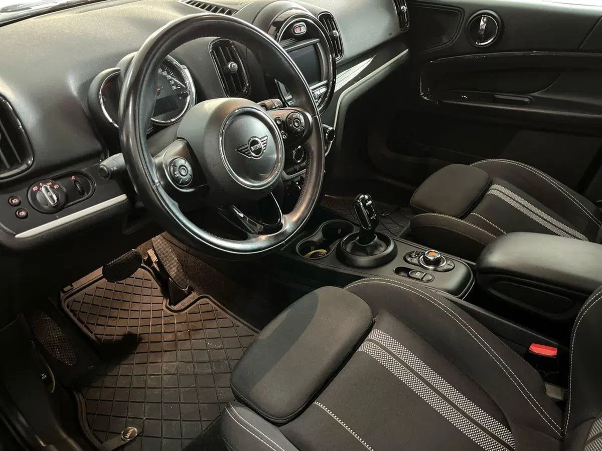 MINI Mini Countryman usata a Bari (10)