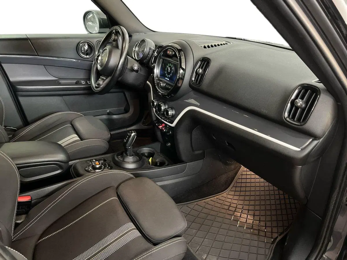 MINI Mini Countryman usata a Bari (9)