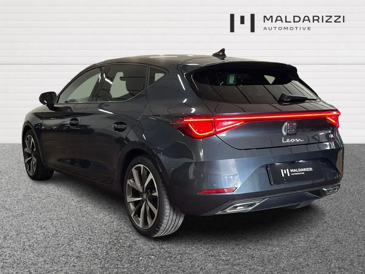 SEAT Leon usata a Bari (4)