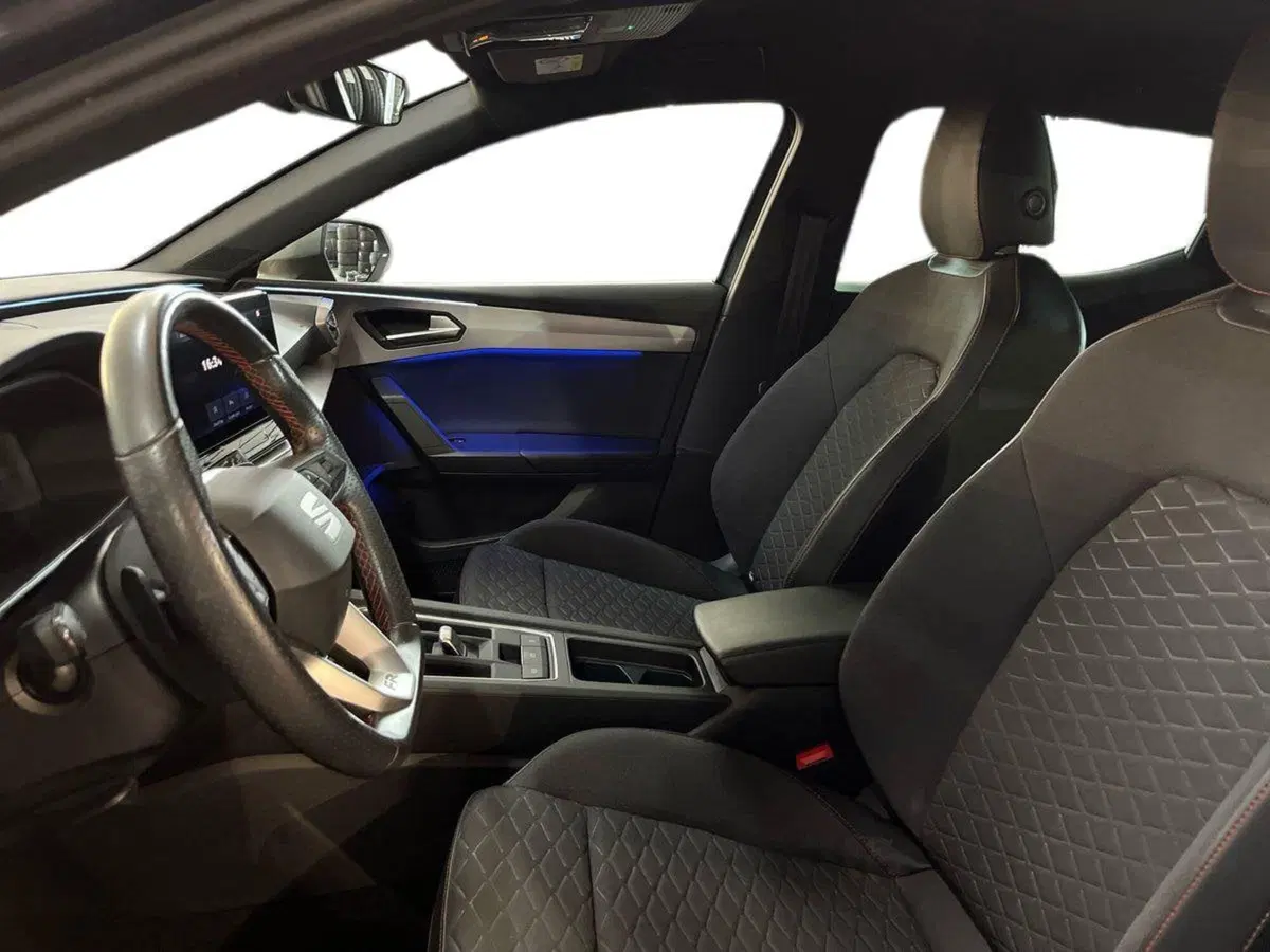 SEAT Leon usata a Bari (7)