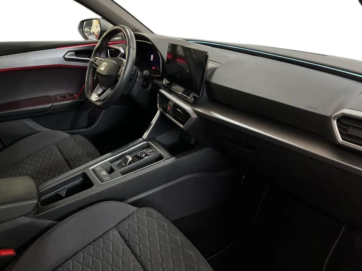 SEAT Leon usata a Bari (9)