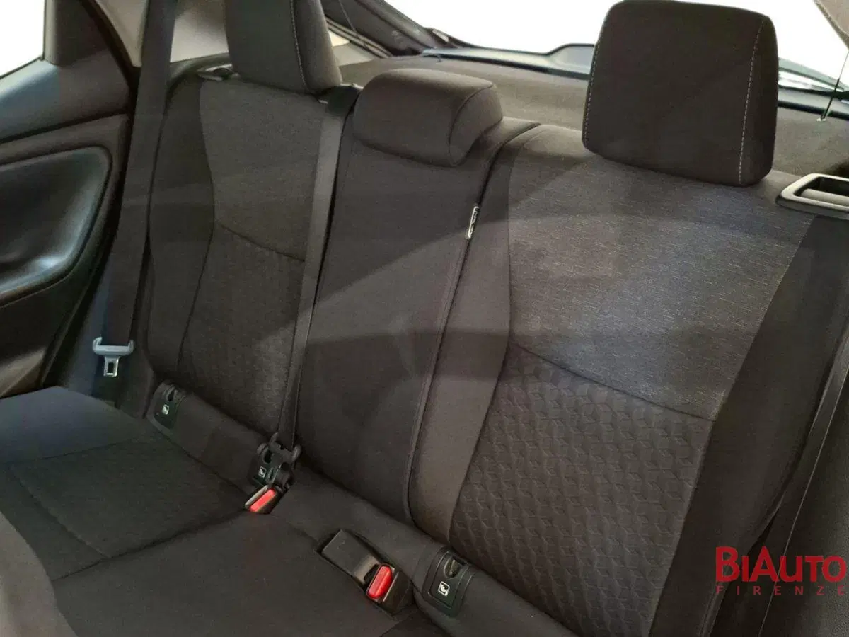 Toyota Yaris usata a Firenze (11)