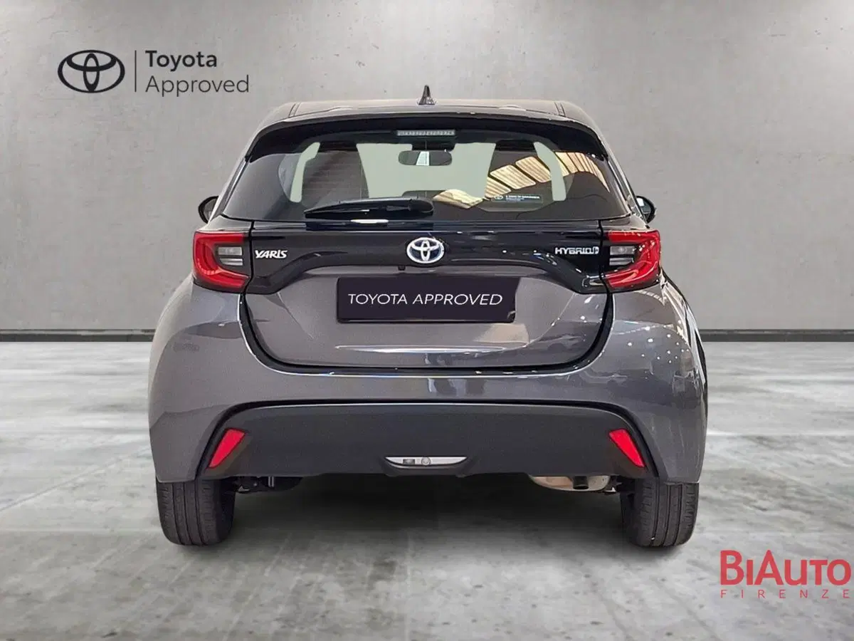 Toyota Yaris usata a Firenze (12)