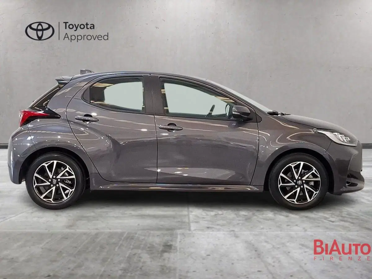 Toyota Yaris usata a Firenze (4)