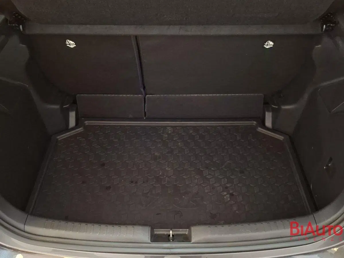 Toyota Yaris usata a Firenze (6)