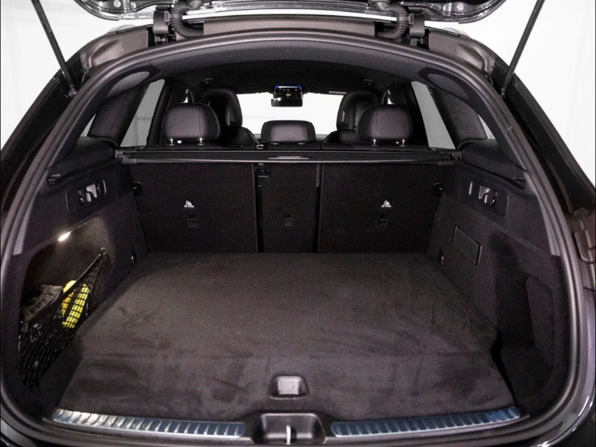 Mercedes-Benz GLC nuova a Ancona (10)