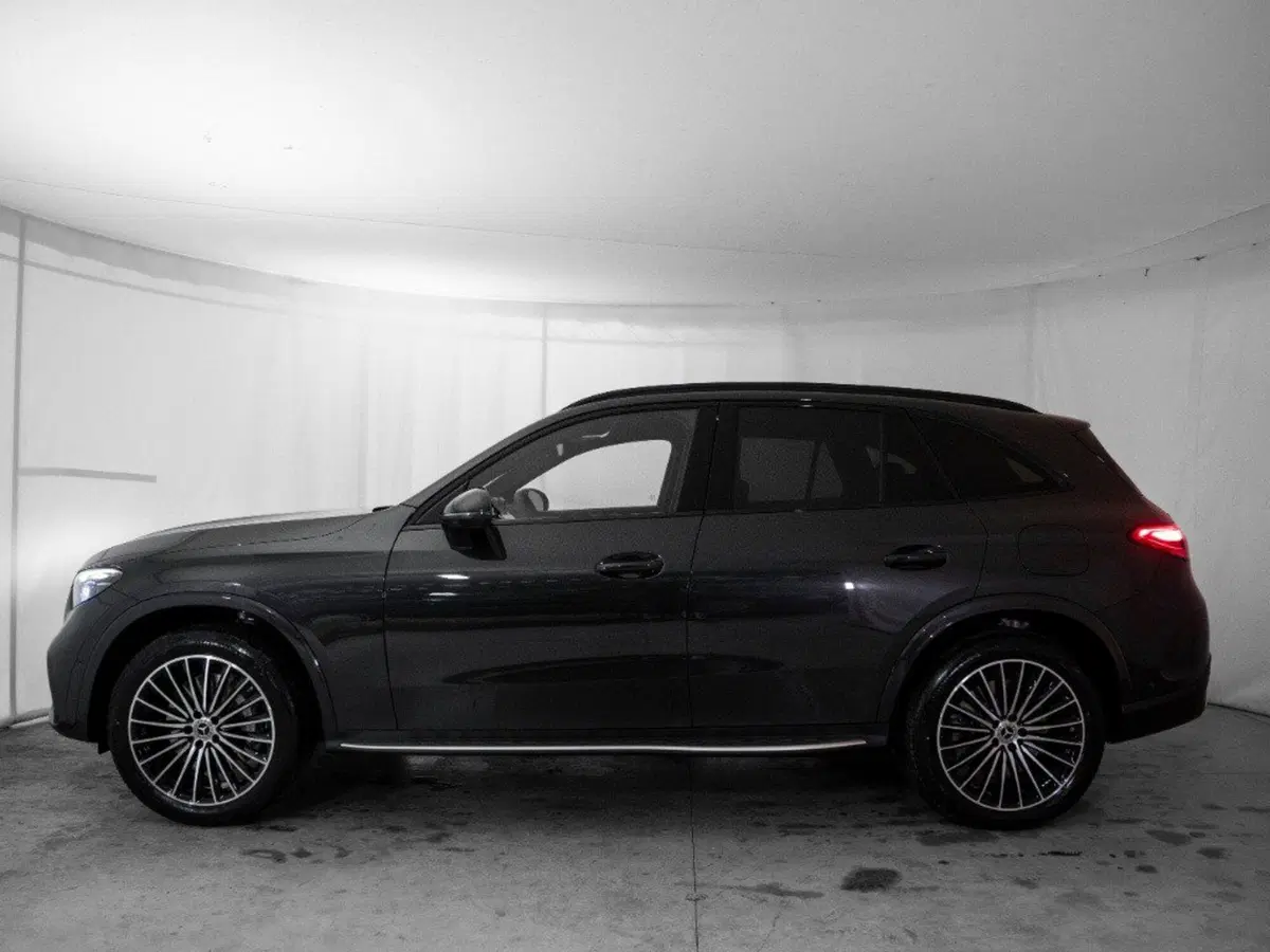 Mercedes-Benz GLC nuova a Ancona (2)