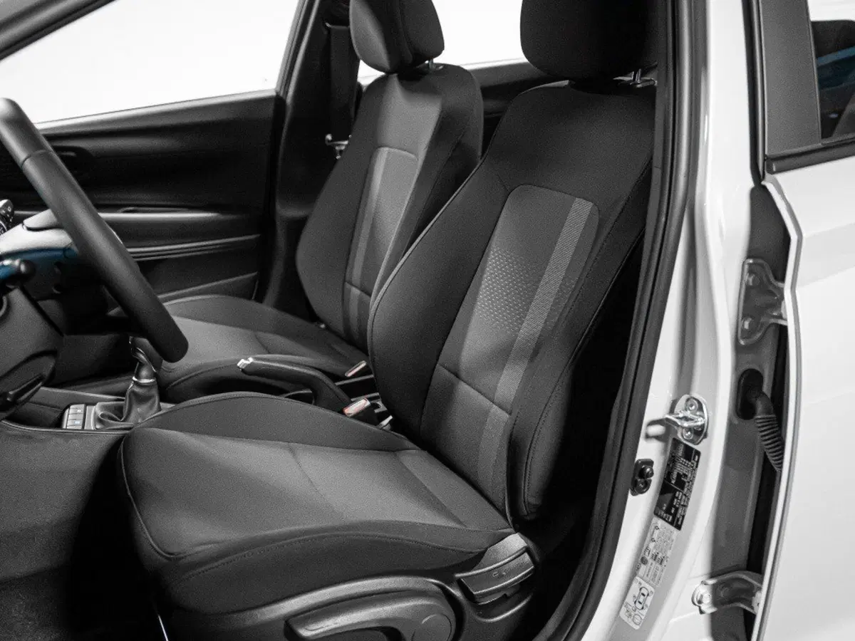 Hyundai i20 nuova a Ancona (13)