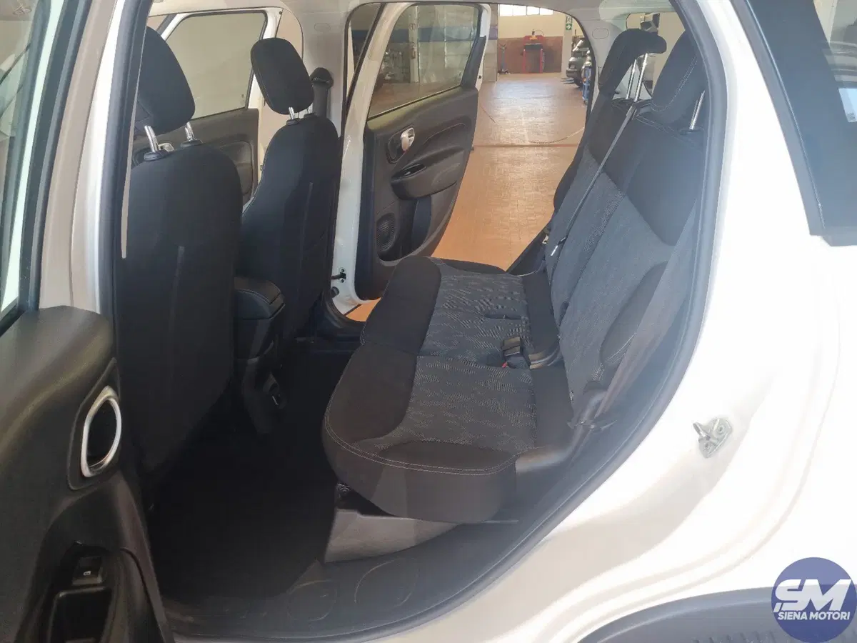 Fiat 500L usata a Siena (17)