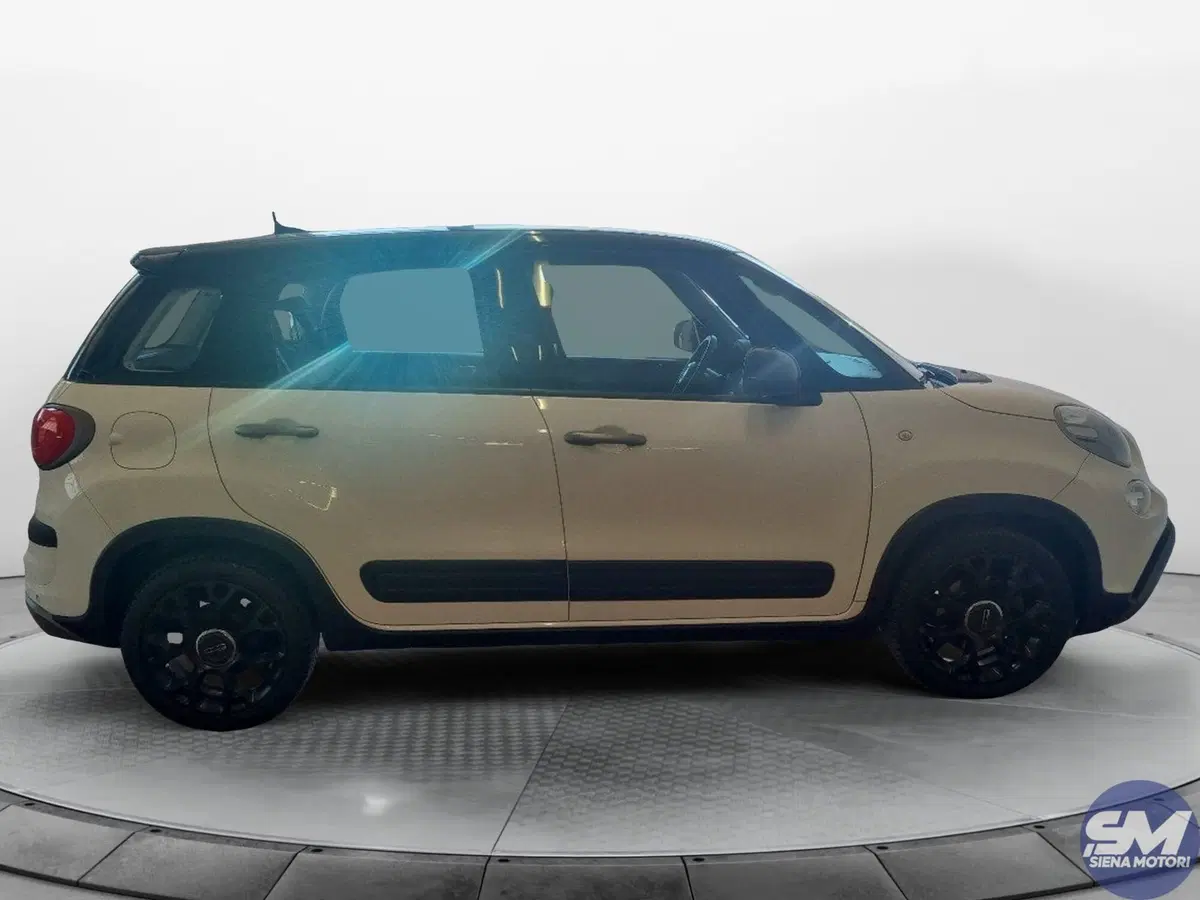 Fiat 500L usata a Siena (8)