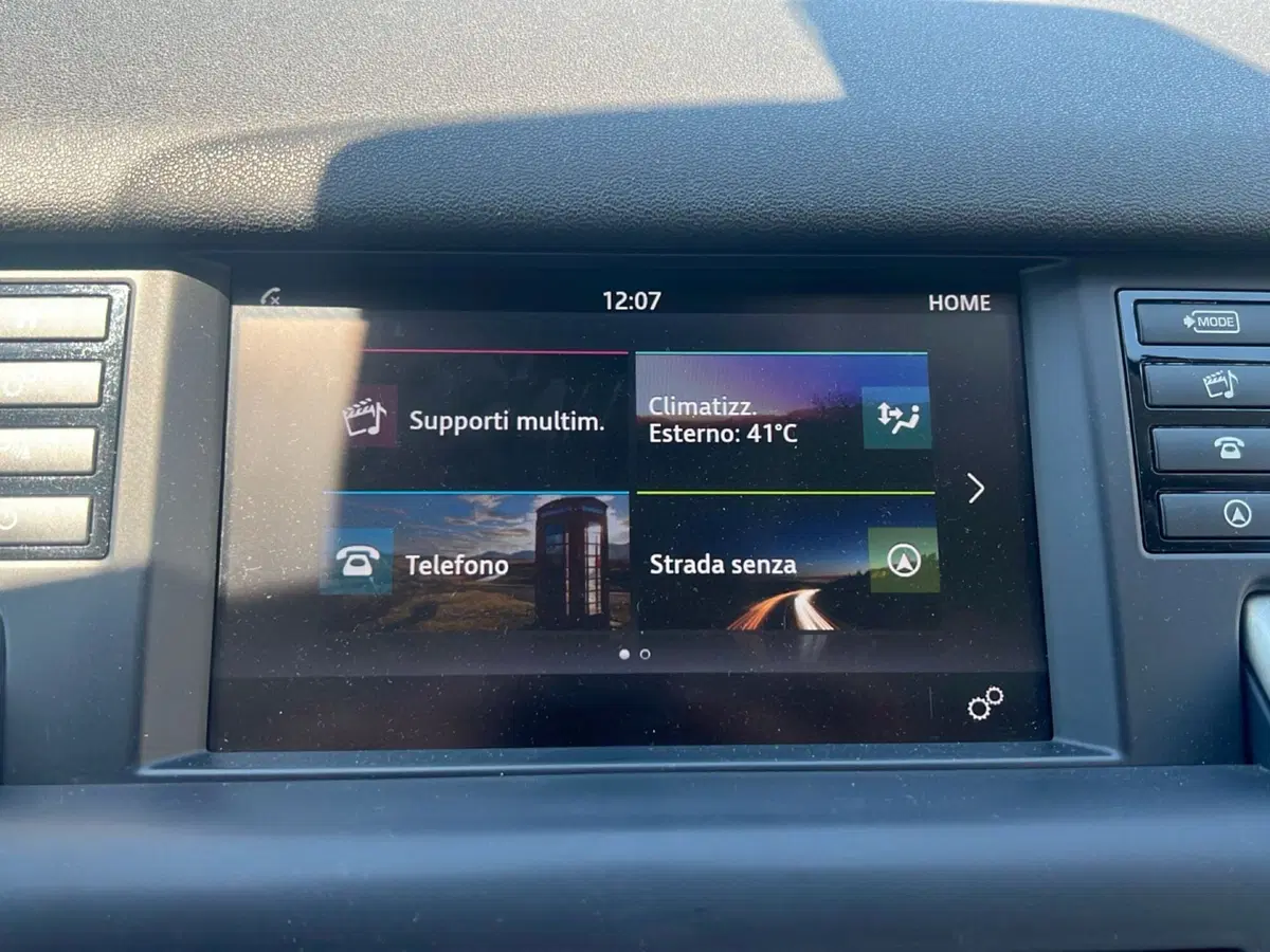 Land Rover Discovery Sport usata a Pordenone (15)