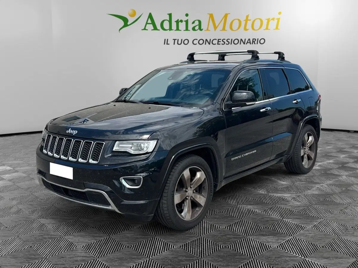 Jeep Grand Cherokee usata a Pordenone