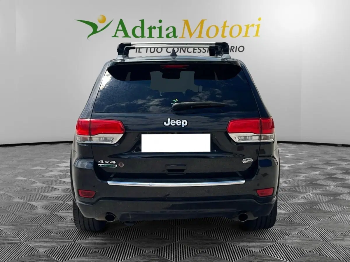 Jeep Grand Cherokee usata a Pordenone (4)