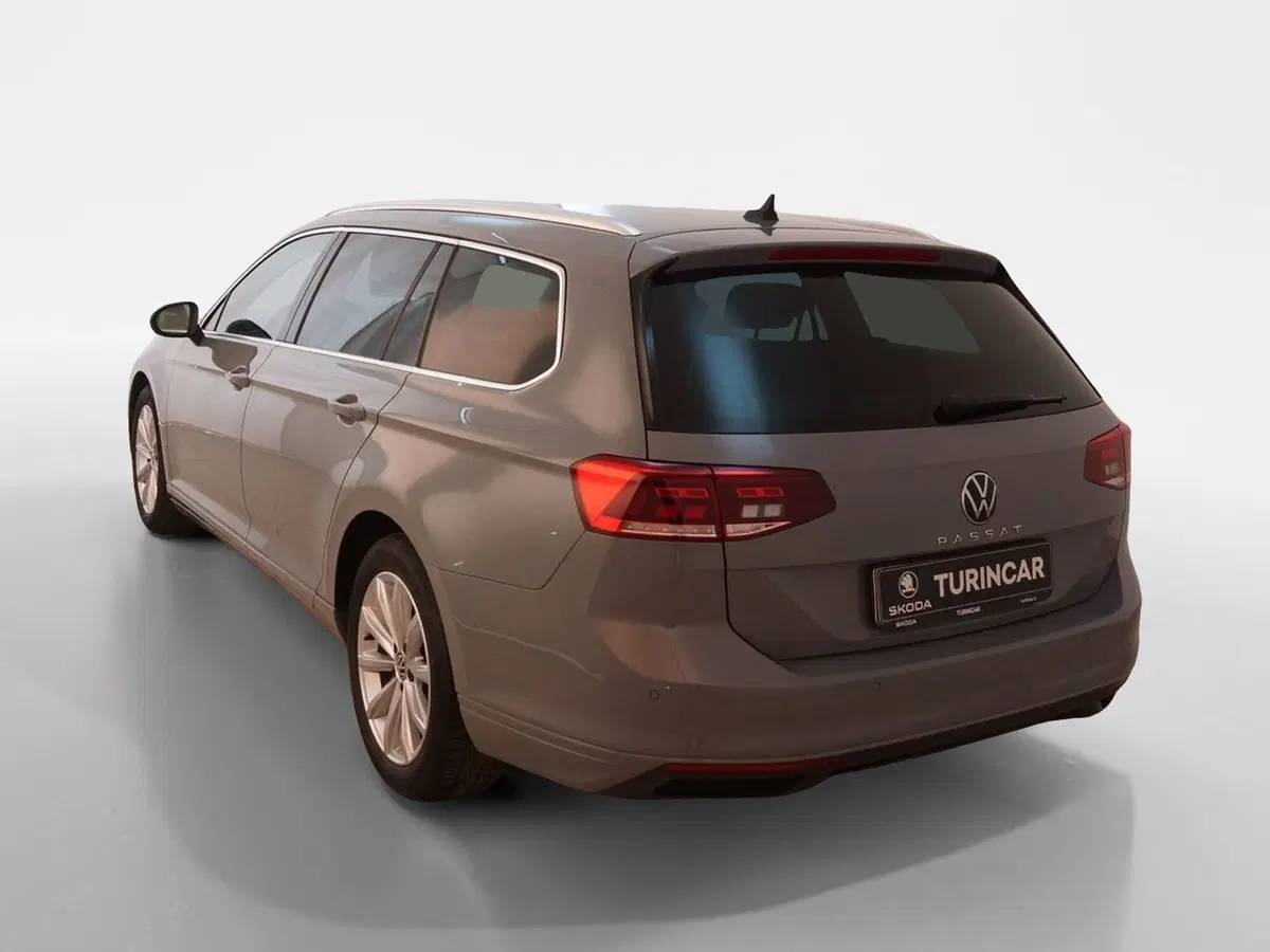 Volkswagen Passat usata a Torino (4)