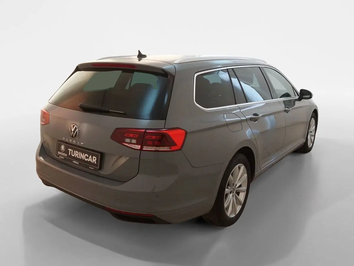 Volkswagen Passat usata a Torino (6)