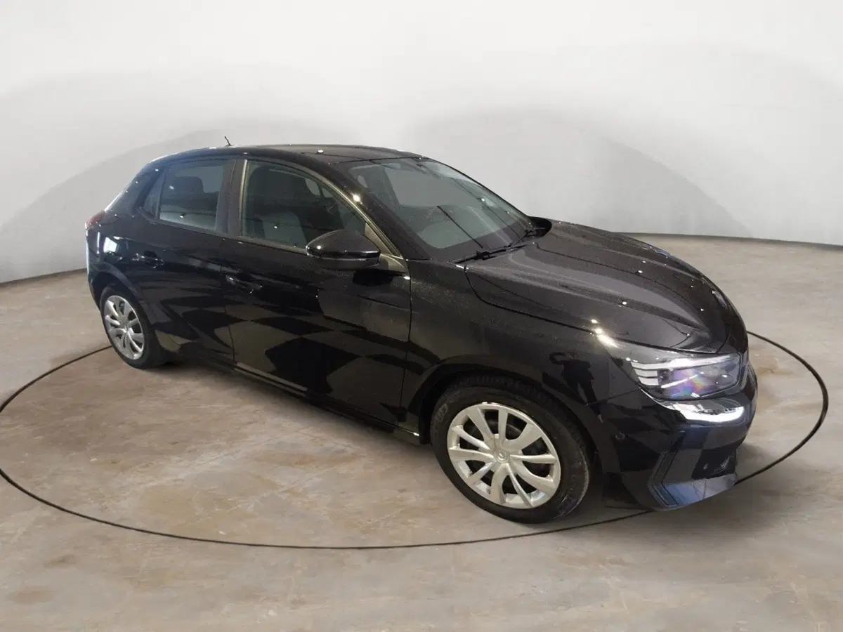 Opel Corsa nuova a Taranto (7)