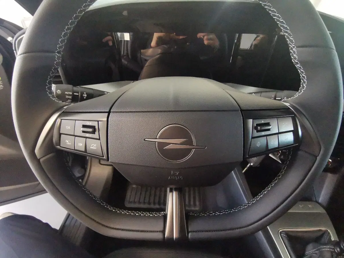 Opel Mokka nuova a Taranto (17)
