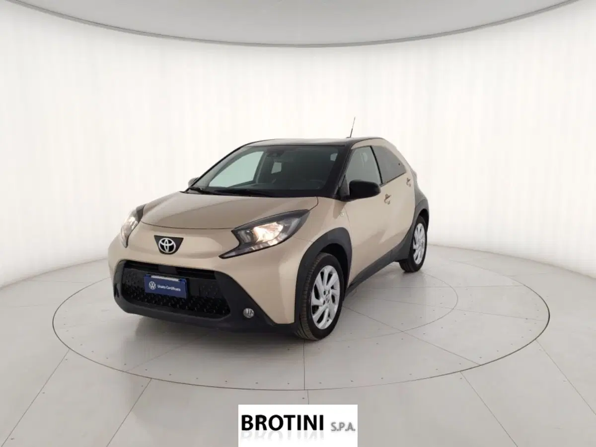 Toyota Aygo X usata a Massa-Carrara
