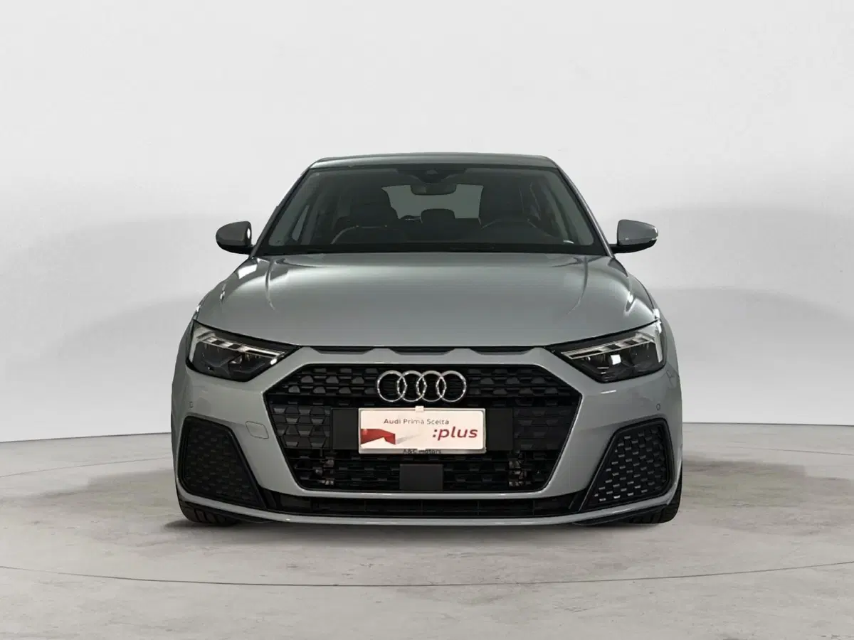 Audi A1 Sportback usata a Napoli (2)