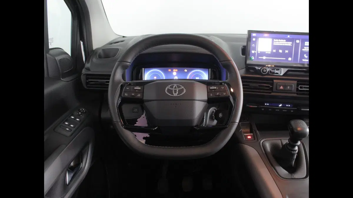 Toyota Proace City Verso usata a Palermo (9)