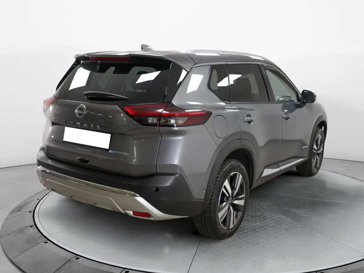 Nissan X-Trail usata a Varese (6)