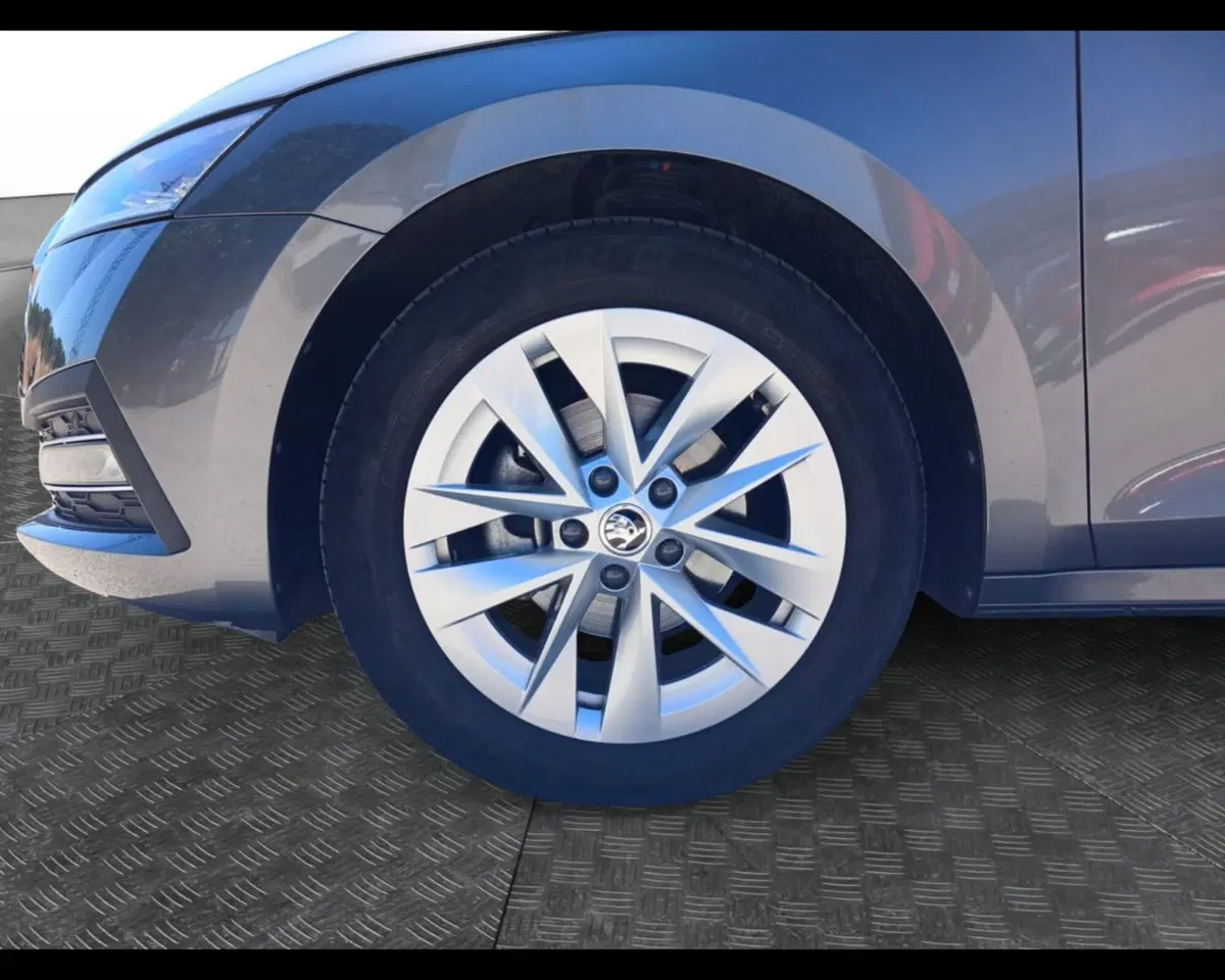 Skoda Octavia Station Wagon usata a Ravenna (14)