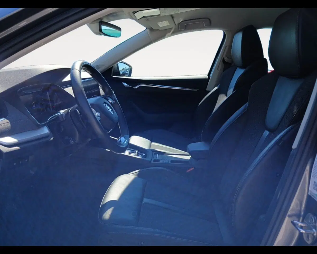 Skoda Octavia Station Wagon usata a Ravenna (9)