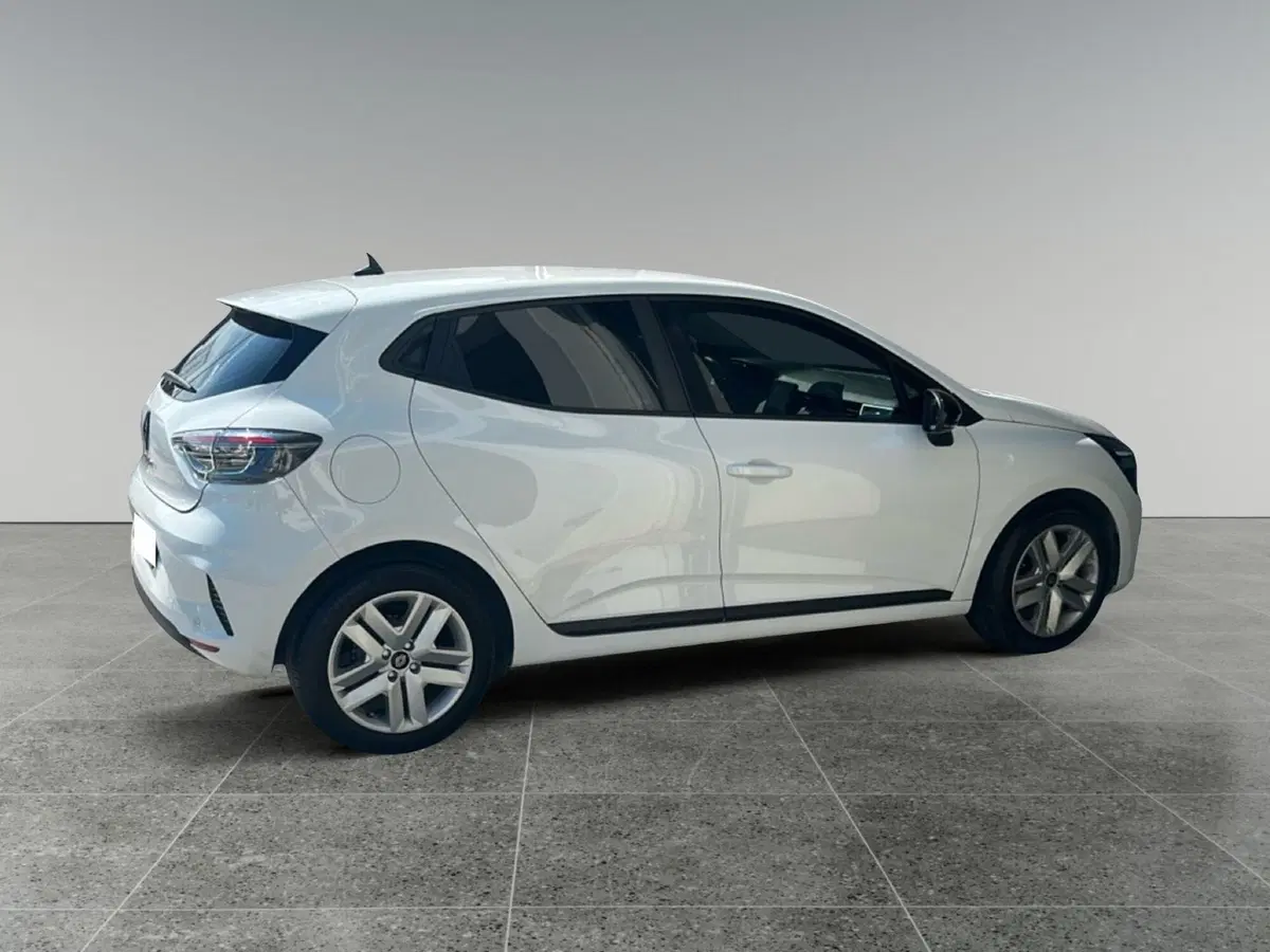 Renault Clio usata a Roma (7)