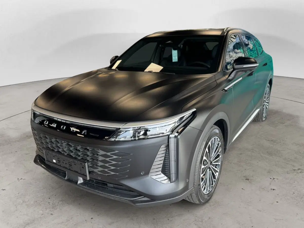Omoda Omoda 9 SHS-P nuova a Milano