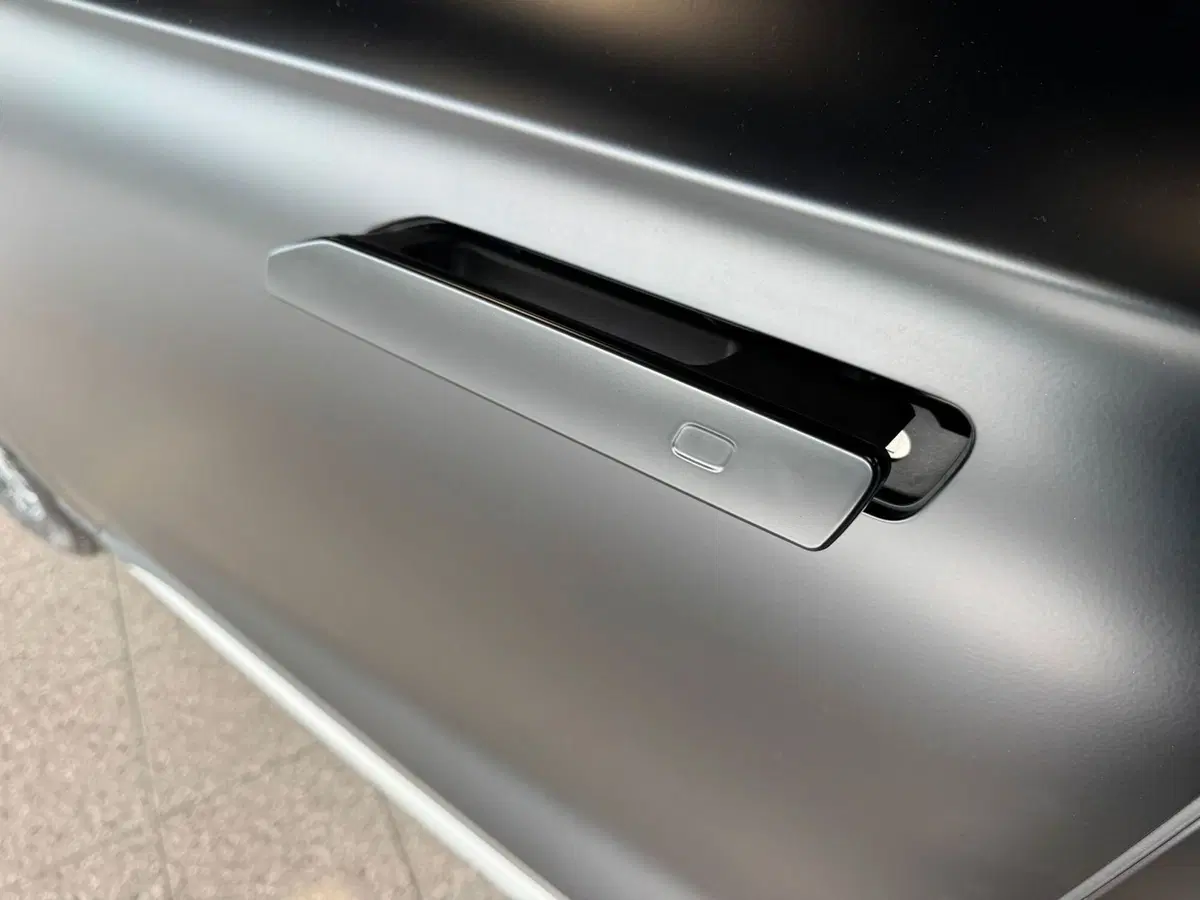 Omoda Omoda 9 SHS-P nuova a Milano (16)