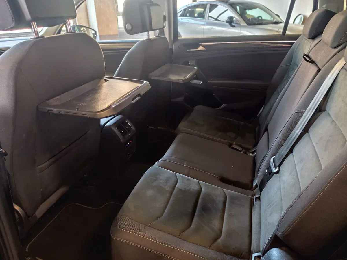 Volkswagen Tiguan usata a Milano (15)
