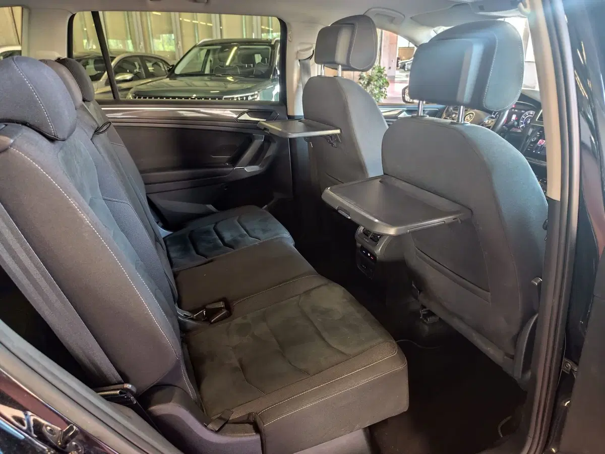 Volkswagen Tiguan usata a Milano (18)