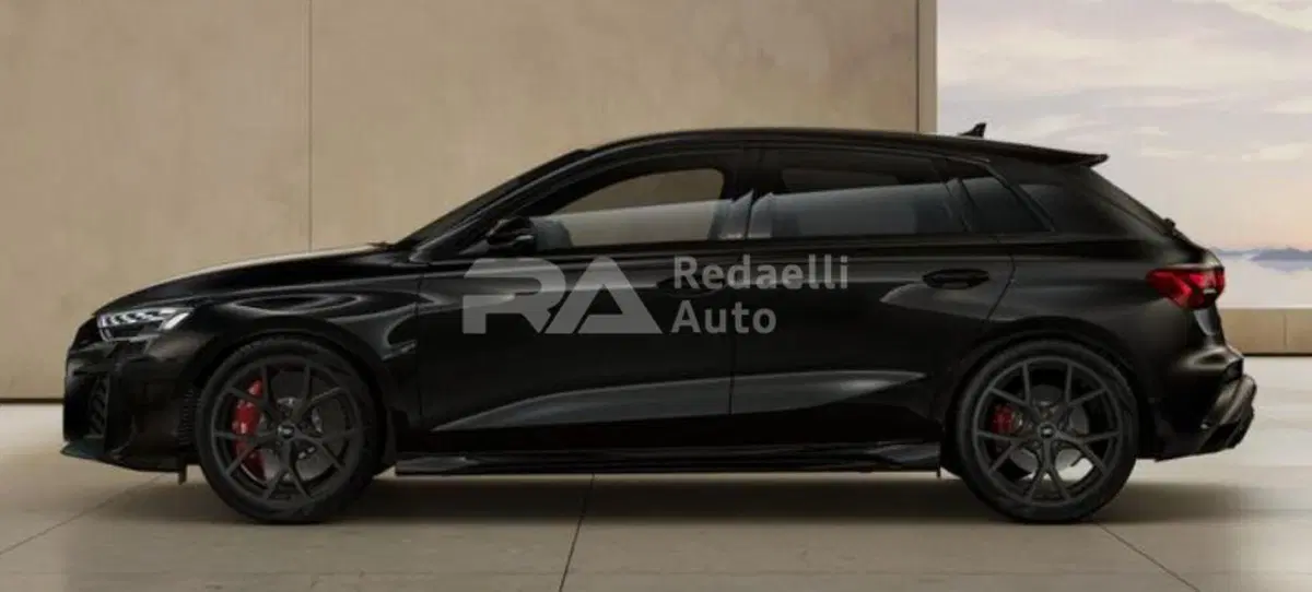 Audi RS 3 Sportback nuova a Lecco (4)