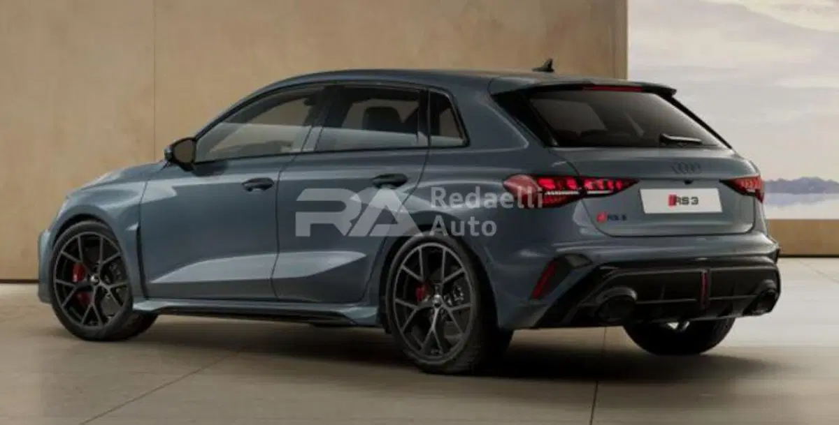Audi RS 3 Sportback nuova a Lecco (5)