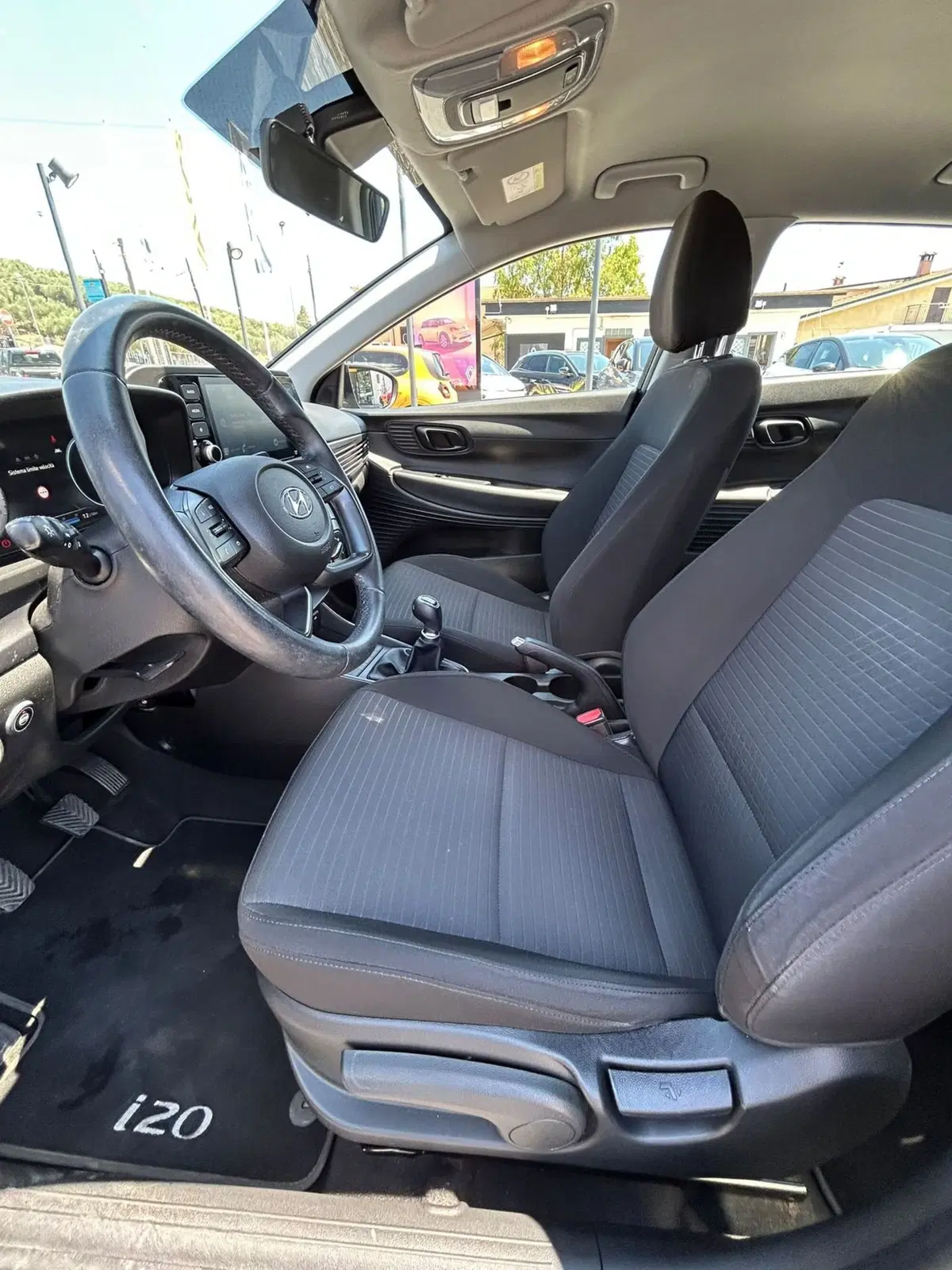 Hyundai i20 usata a Roma (10)