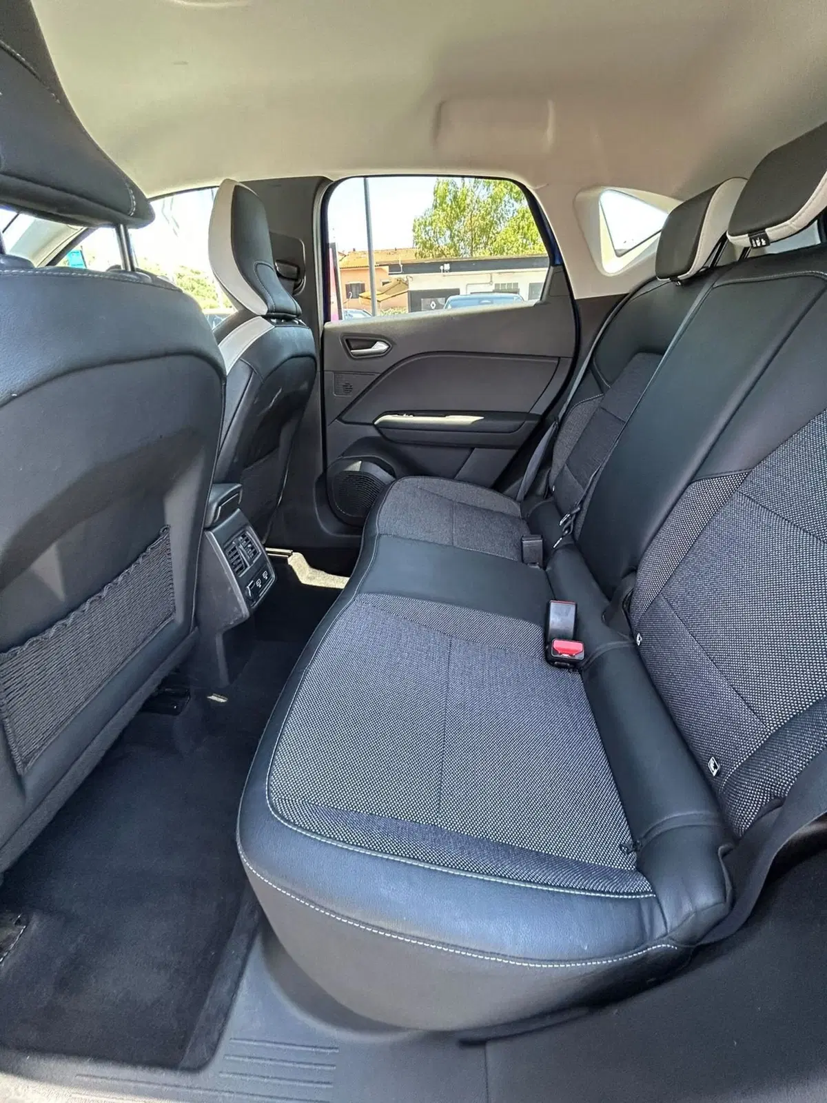 Renault Captur usata a Roma (12)