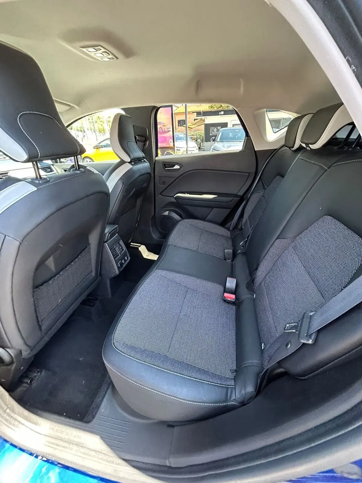 Renault Captur usata a Roma (14)