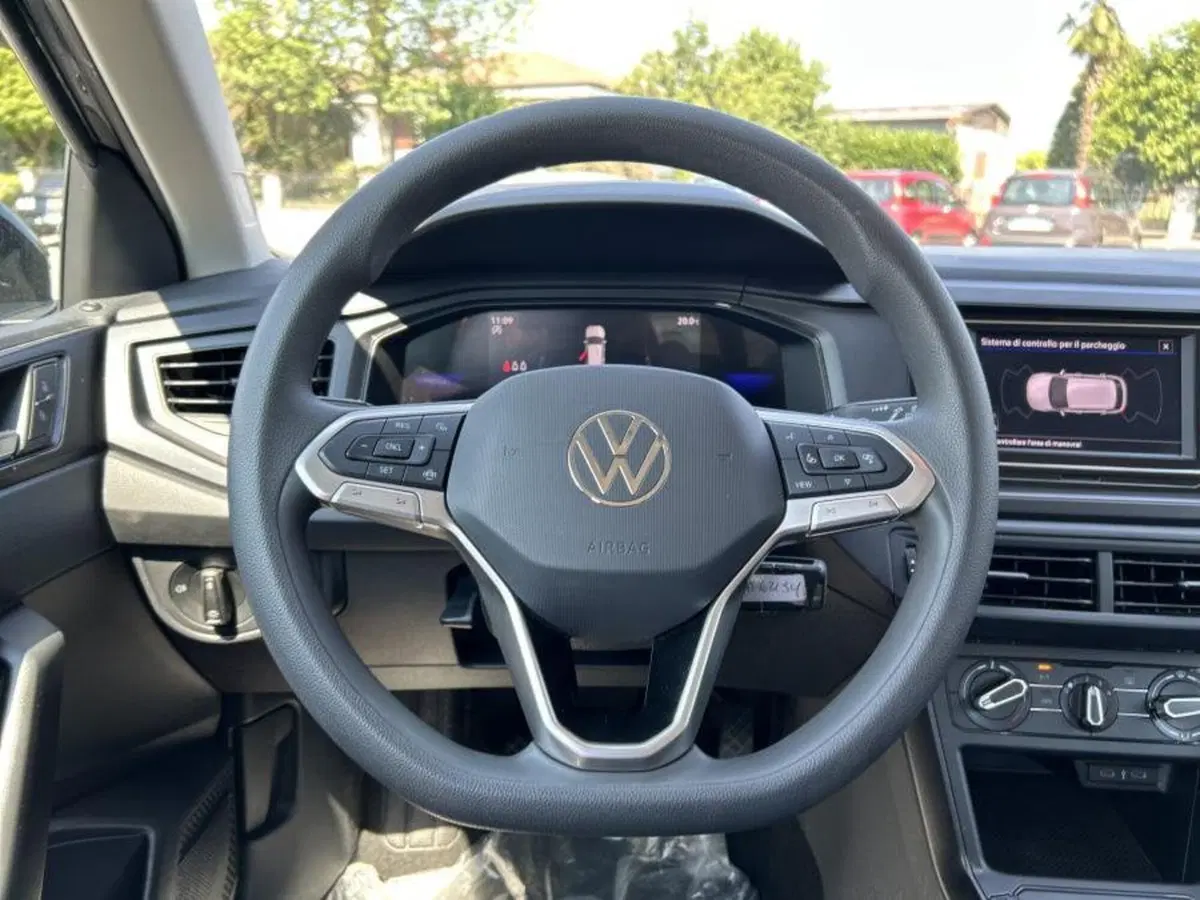 Volkswagen Taigo usata a Cuneo (10)