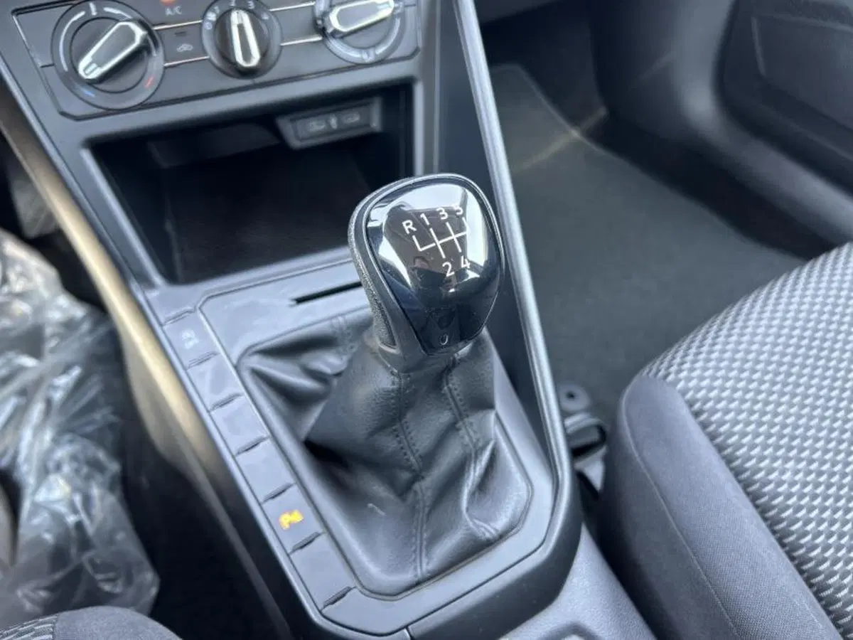 Volkswagen Taigo usata a Cuneo (12)
