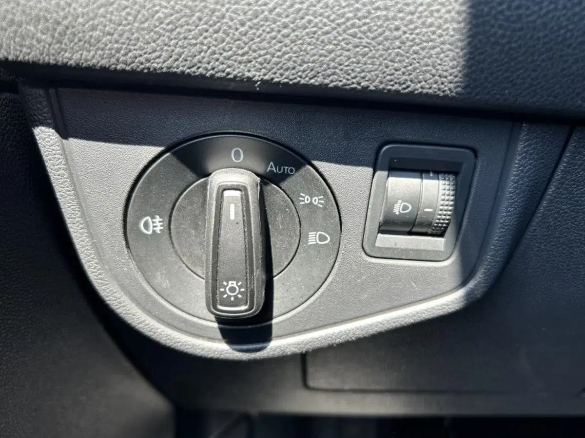 Volkswagen Taigo usata a Cuneo (19)