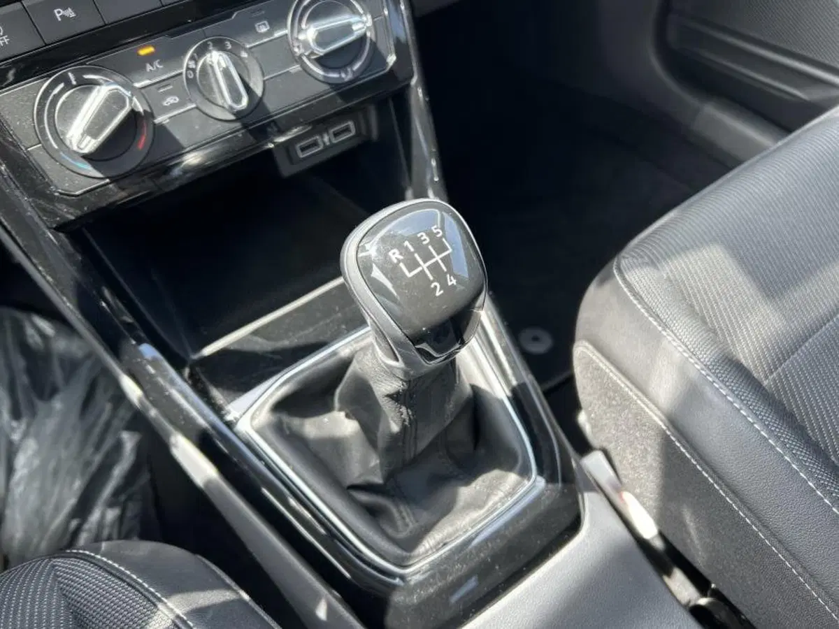 Volkswagen T-Cross usata a Cuneo (13)