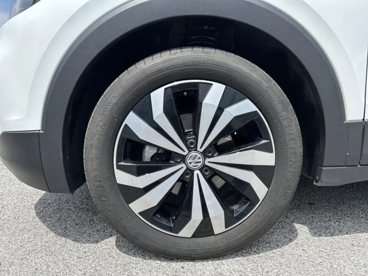 Volkswagen T-Cross usata a Cuneo (6)