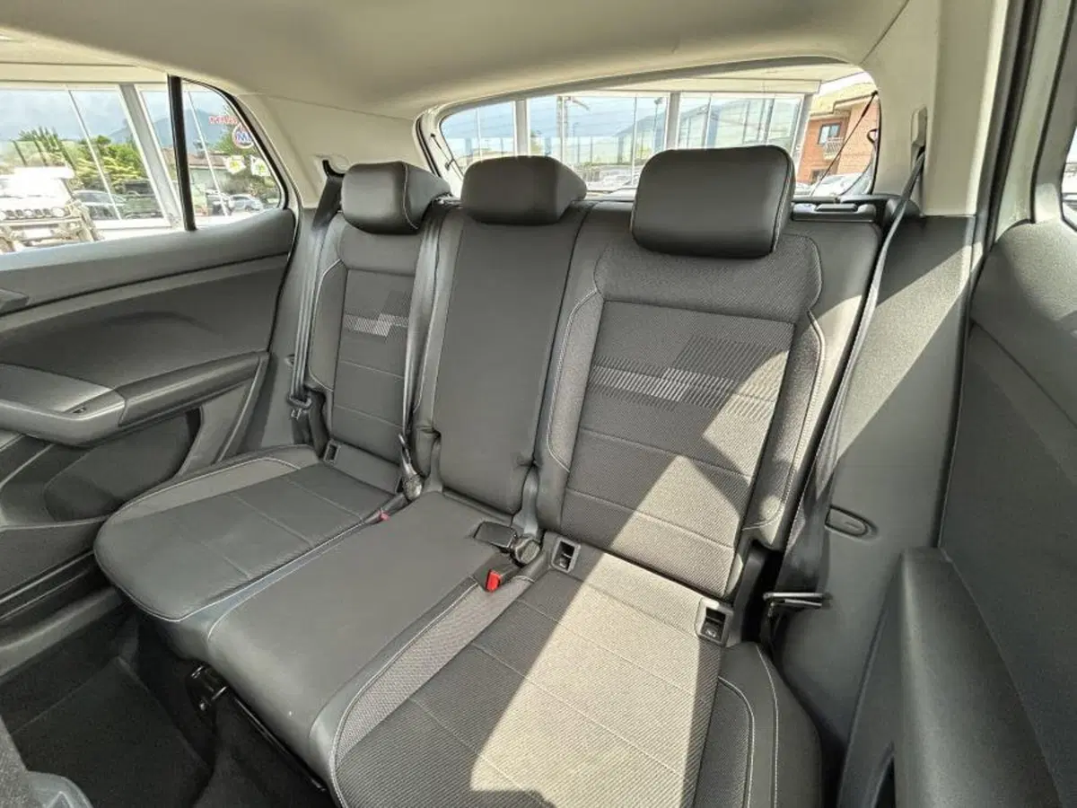 Volkswagen T-Cross usata a Cuneo (8)